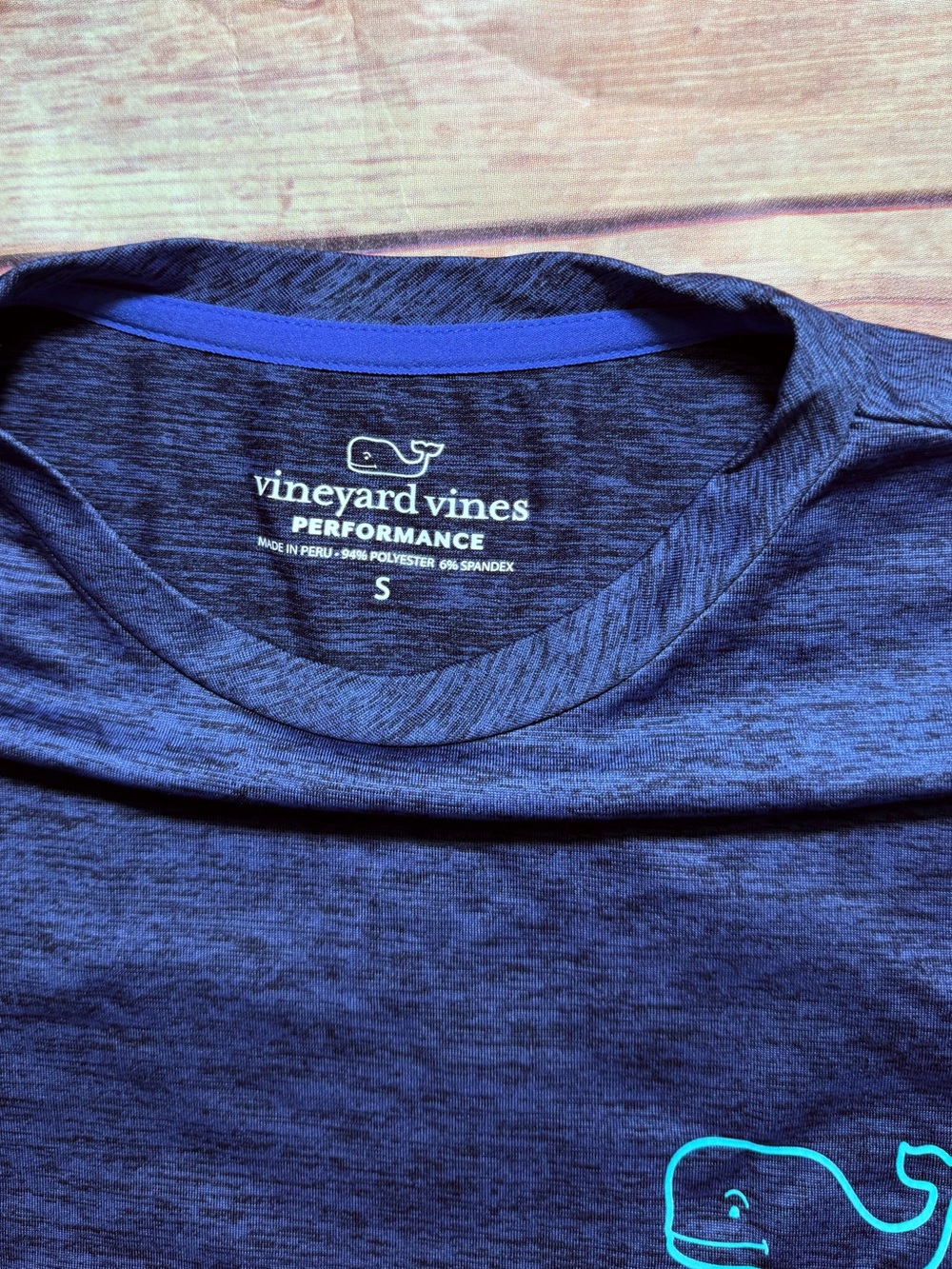 Vineyard Vines Performance Men's Navy Heathered Long Sleeve Logo Tee - Picture 3 of 6